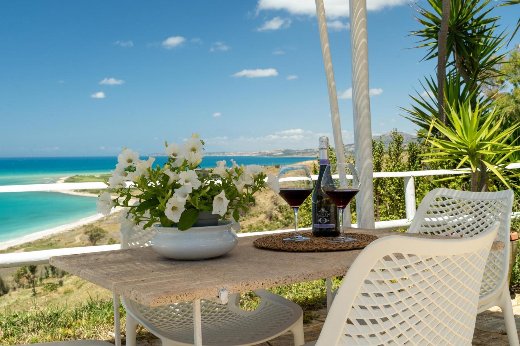 Casa Vacanze Verdemare Con Piscina Рибера Экстерьер фото